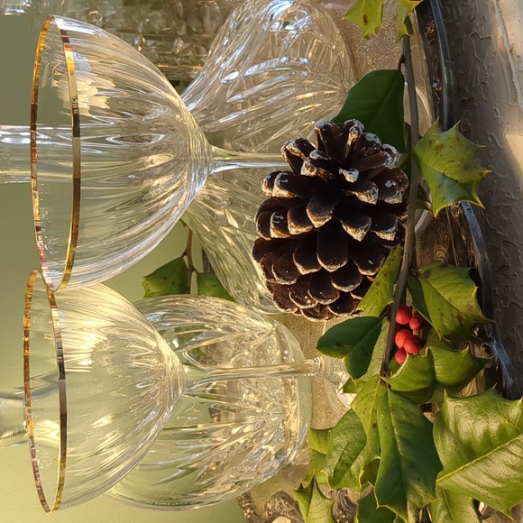 Anthropologie Clear \ Gold Waterfall Coupe Glasses, Set of 2 - Picture 10 of 10